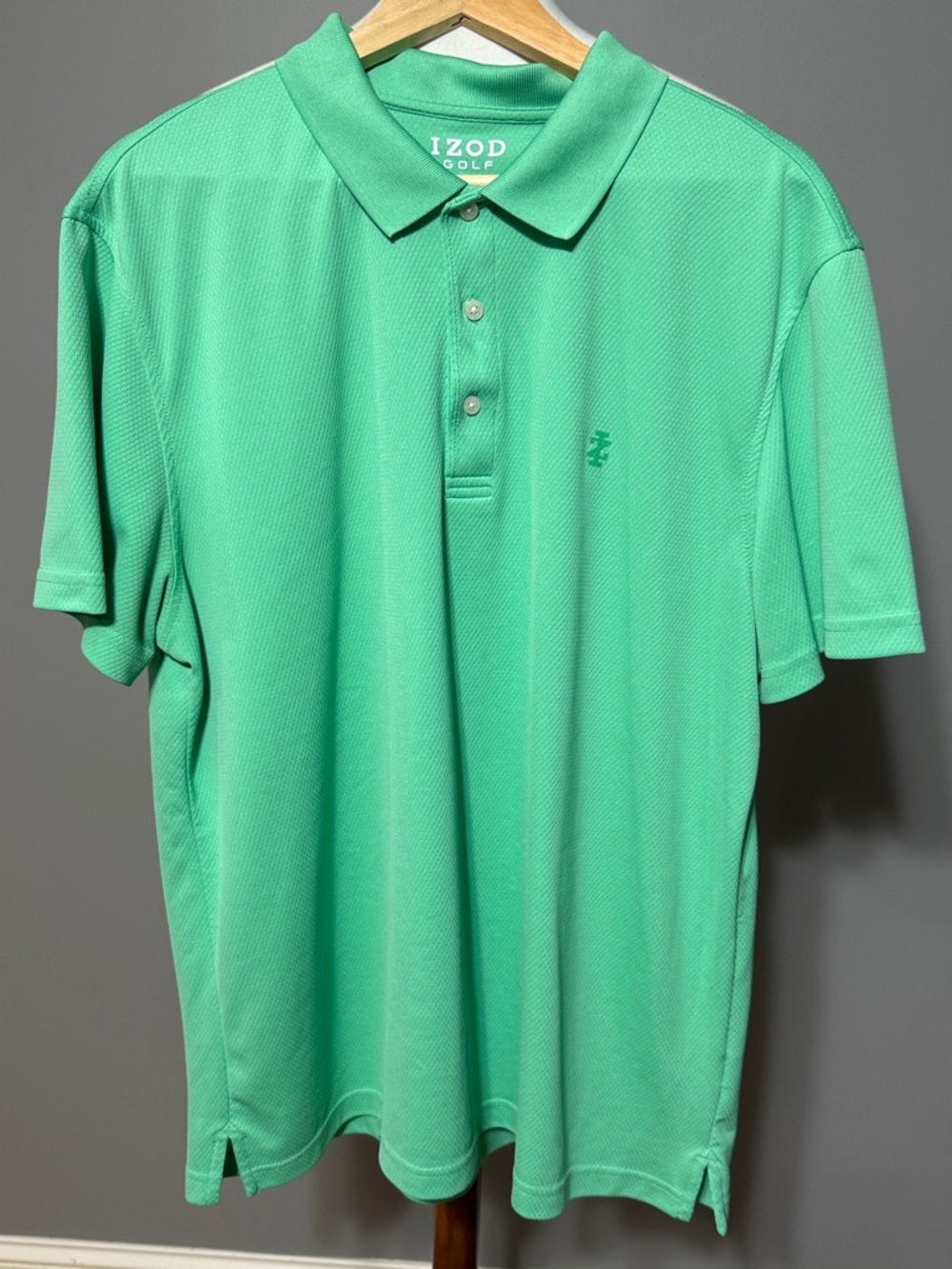 EUC Izod Mint Green Short-Sleeve Golf Polo Shirt - Size XL